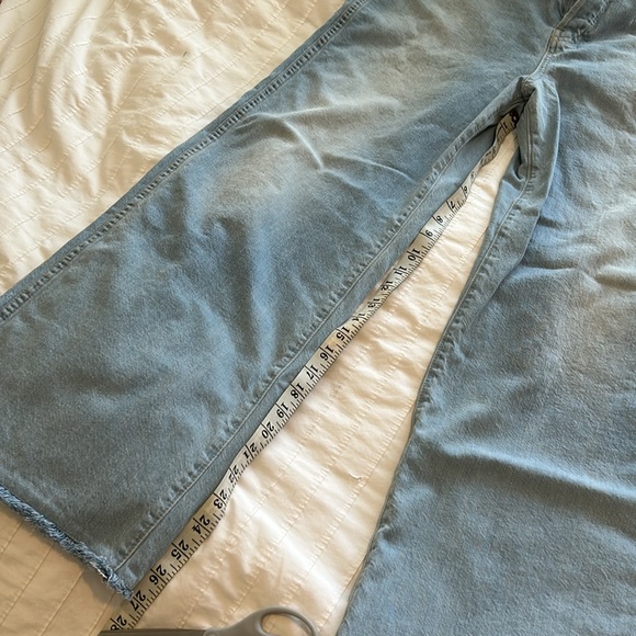 Veronica Beard jeans, Taylor Relaxed Wide Leg High Waist style, size 31 - Picture 11 of 15